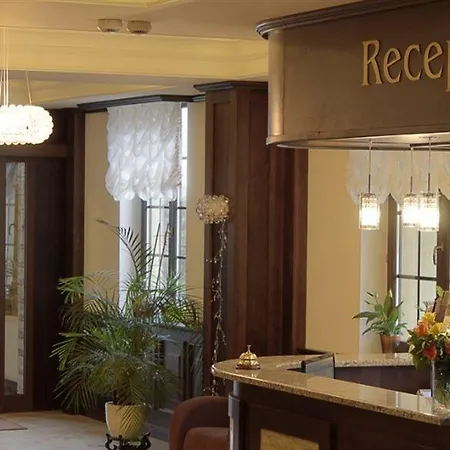 Krysztal Conference & 4*