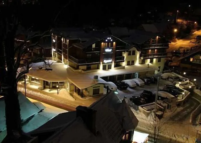 Krysztal Conference & Hotel