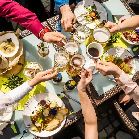 Ξενοδοχείο Krysztal Conference & 4*