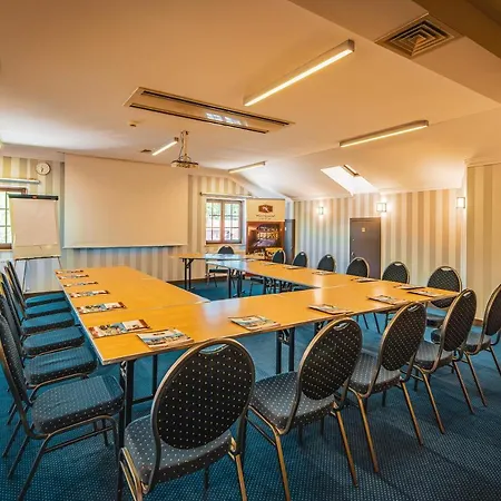 Hotel Kryształ Conference&spa 4*