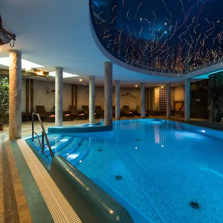 Ξενοδοχείο Krysztal Conference &