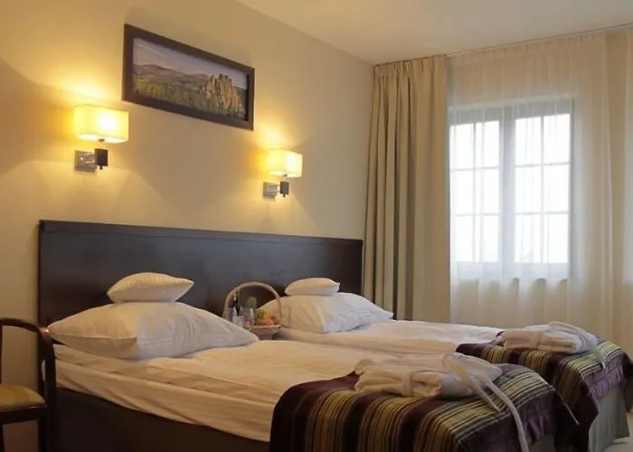 Krysztal Conference & Готель